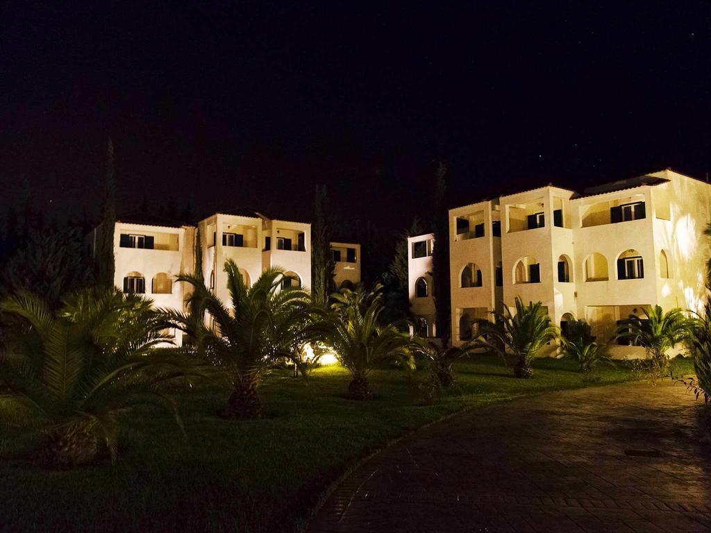 Konaki Hotel Lijá Kültér fotó