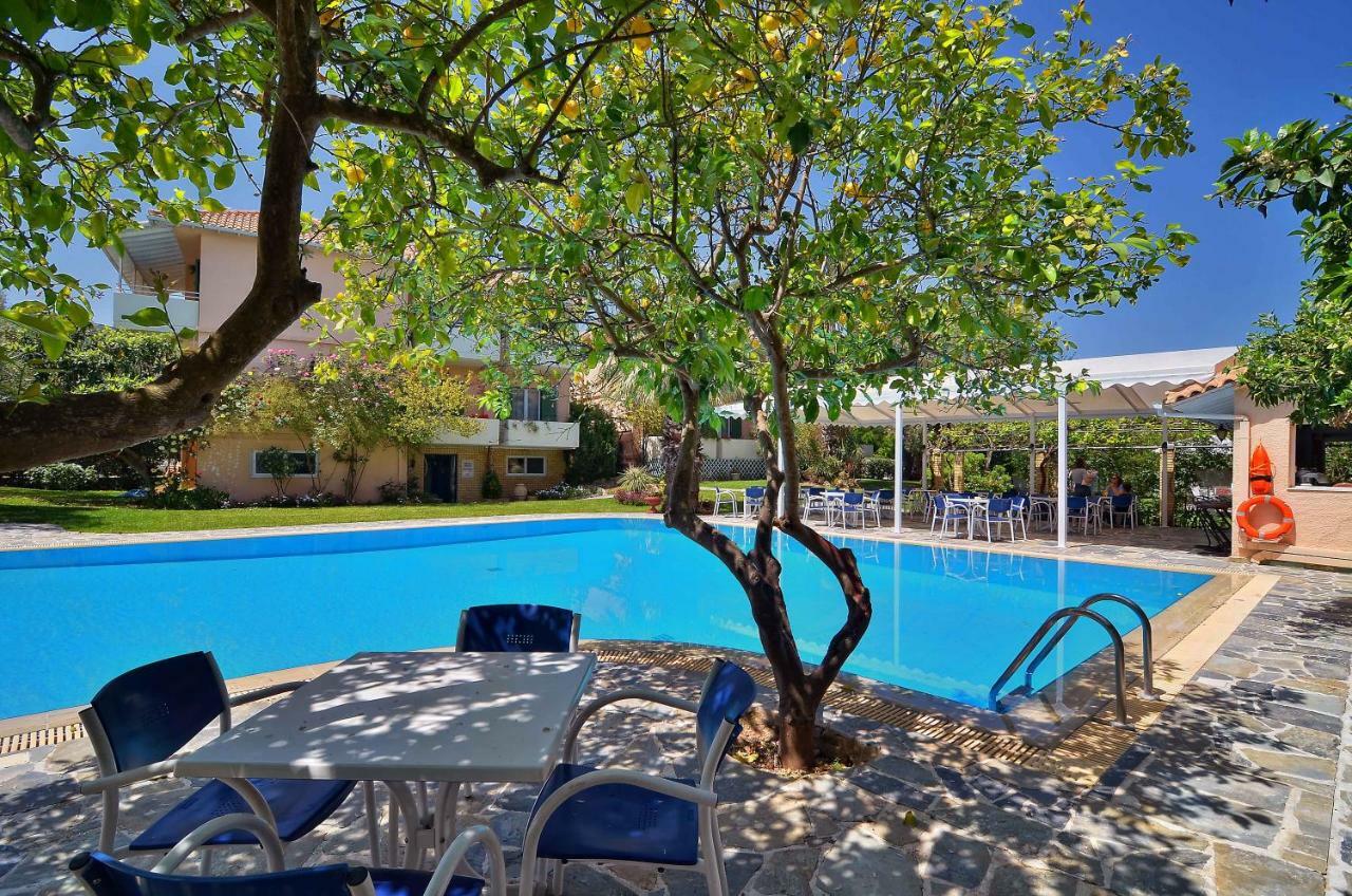 Konaki Hotel Lijá Kültér fotó